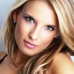 How to Look Beautiful Using Mineral Makeup